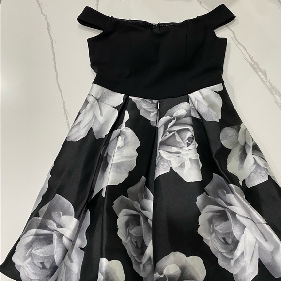 Dresses & Skirts - Macys formal dress